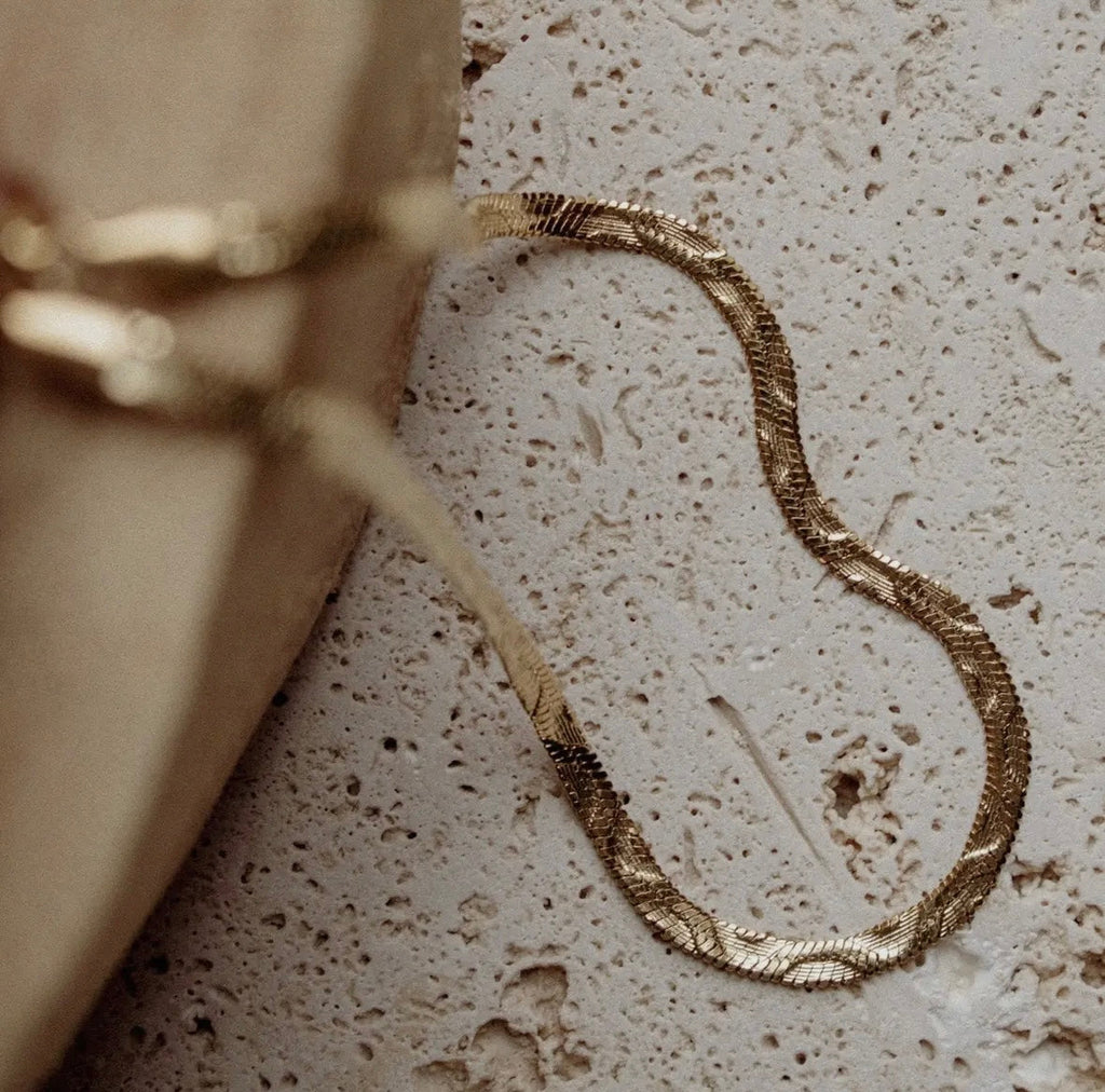 margot necklace