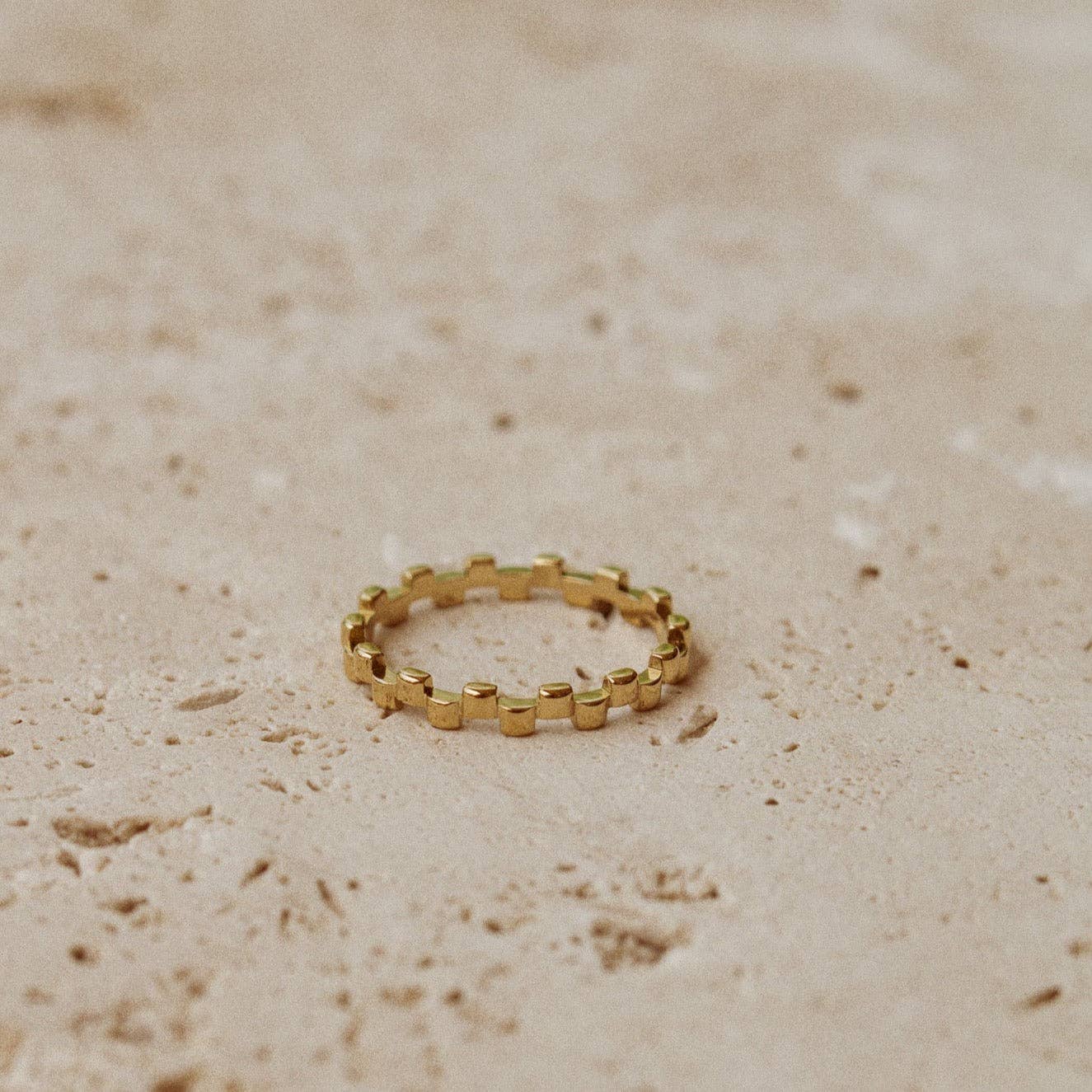 maude ring