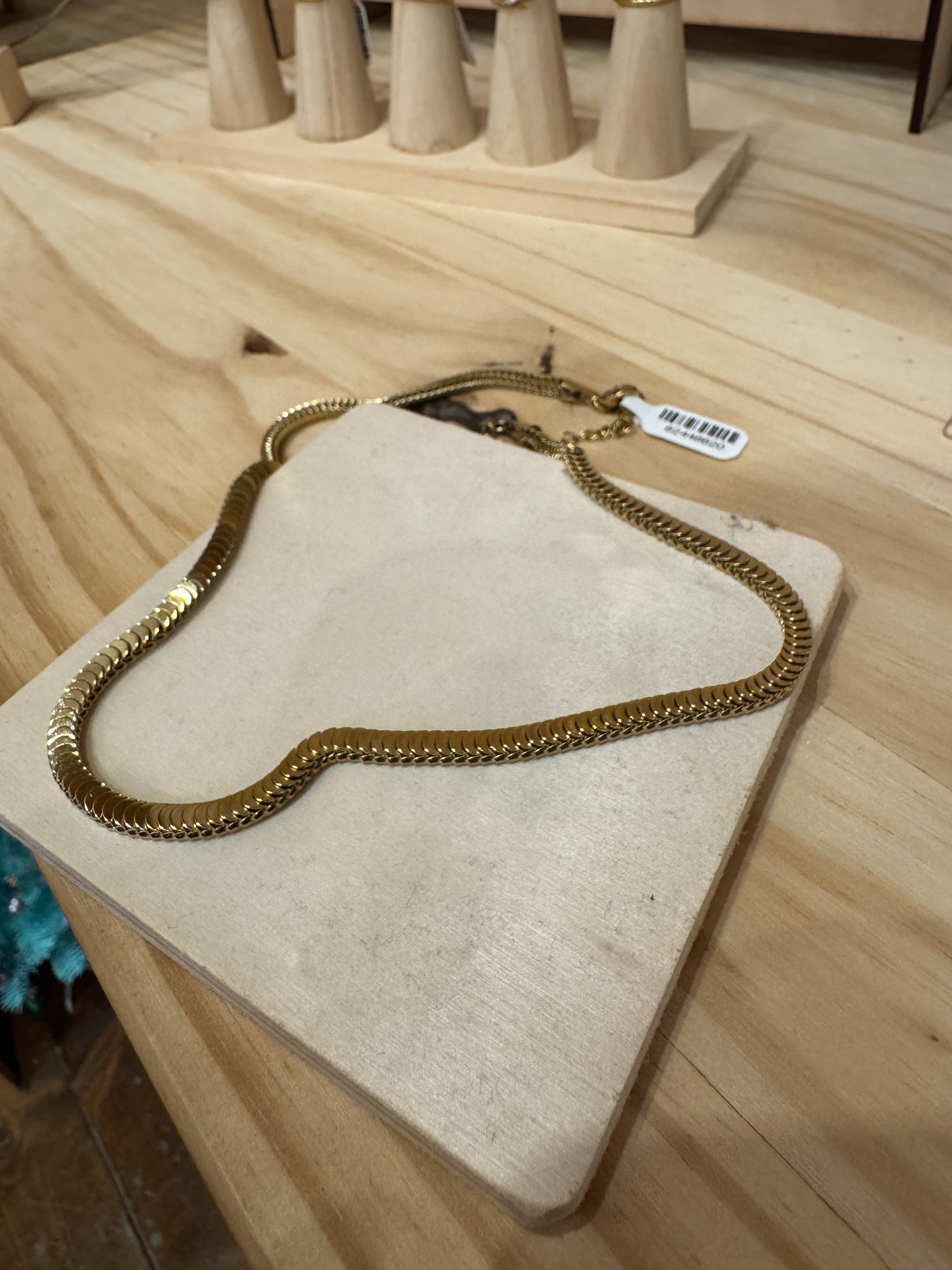 slinky necklace