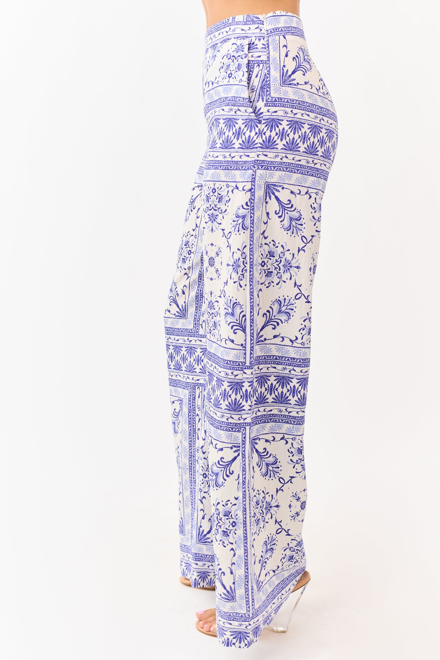Cream Floral Tile Print Lightweight Wide Leg Pants