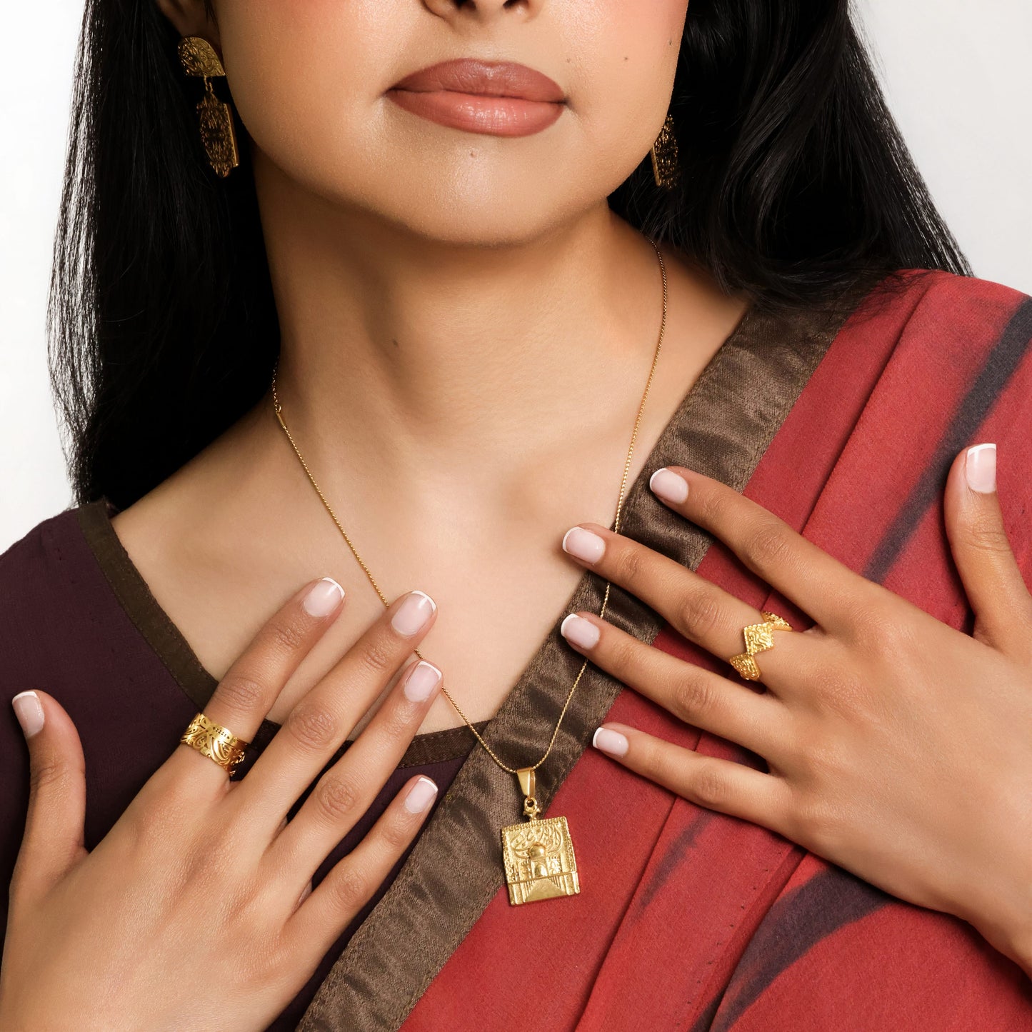 "Eternal Love" Taj Mahal Necklace