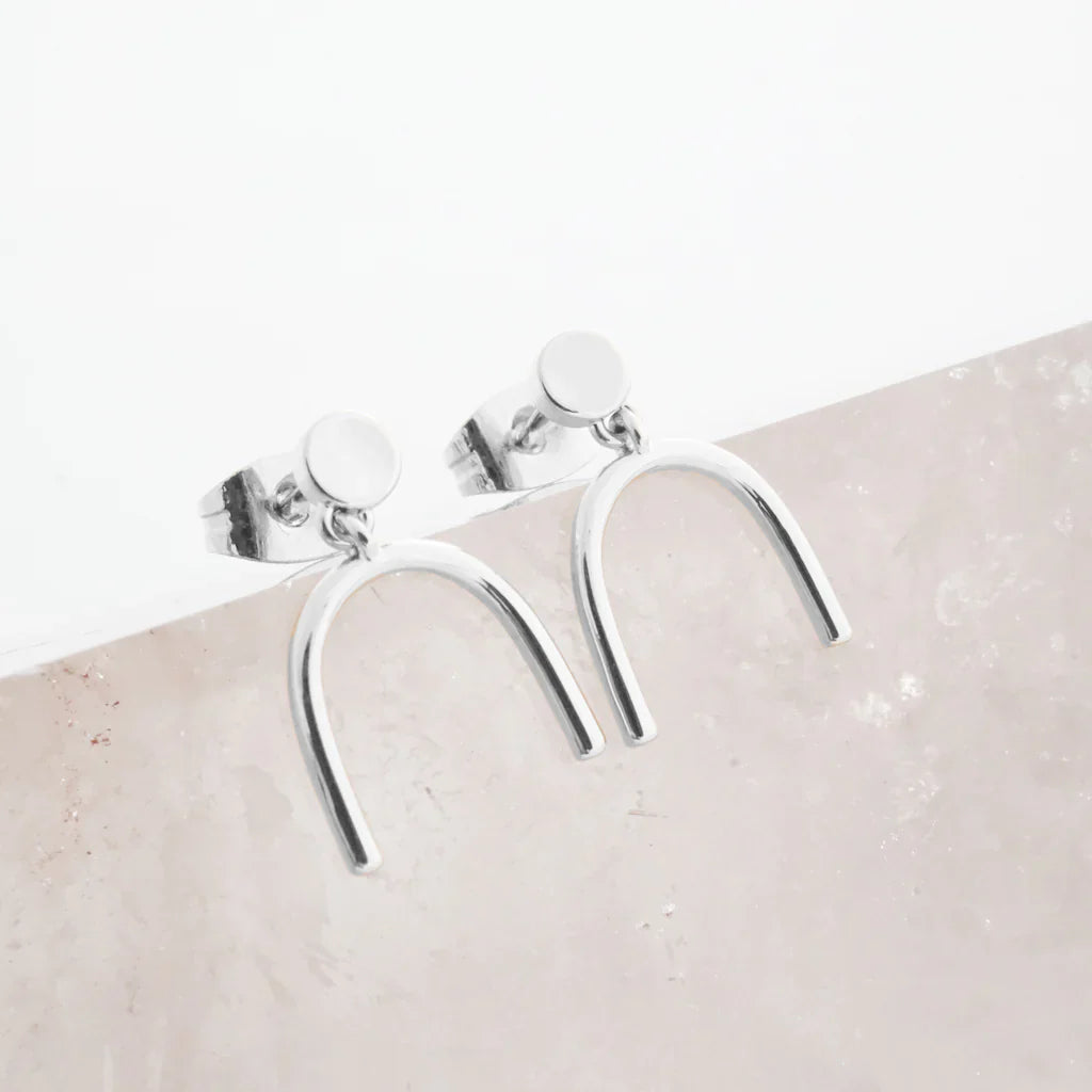 june arch studs